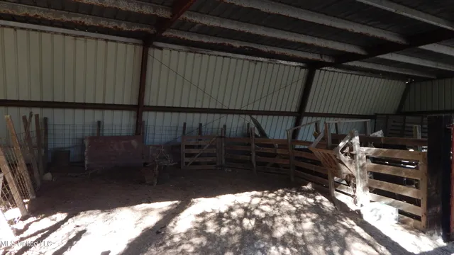 $555,000 | 4885 Ennis Road, Starkville, MS 39759