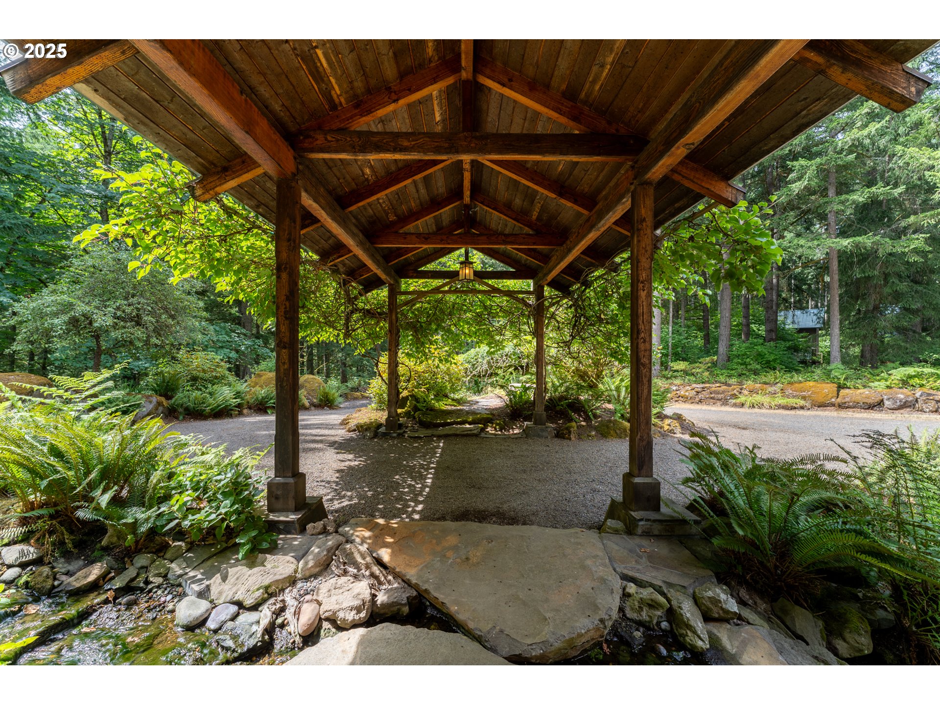 22091 South Ridge Road Oregon City, OR 97045 - Photo 3 of 48 a view of a backyard
