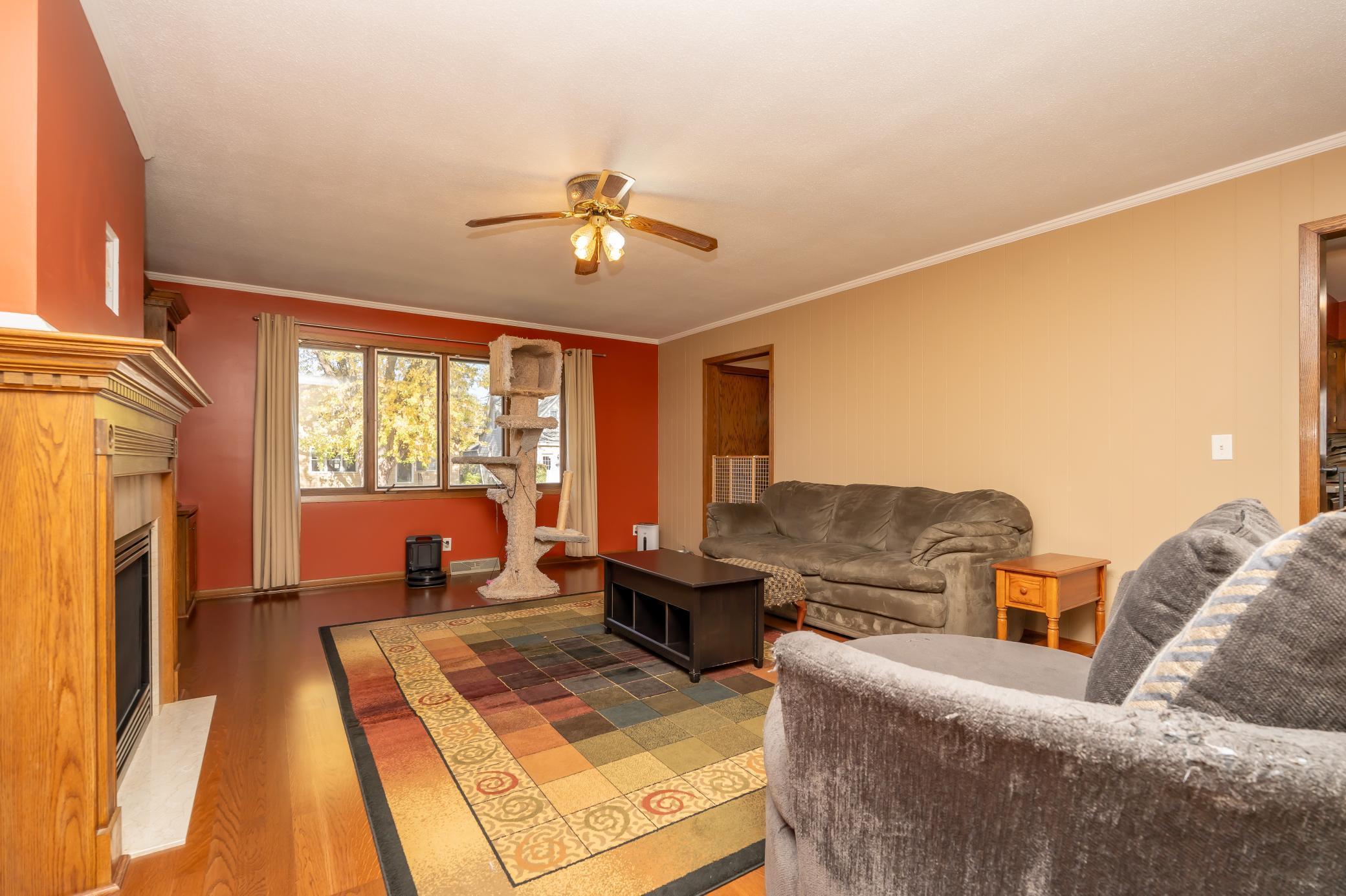 110 1st Street Southwest New Prague, MN 56071 - Photo 6 of 28