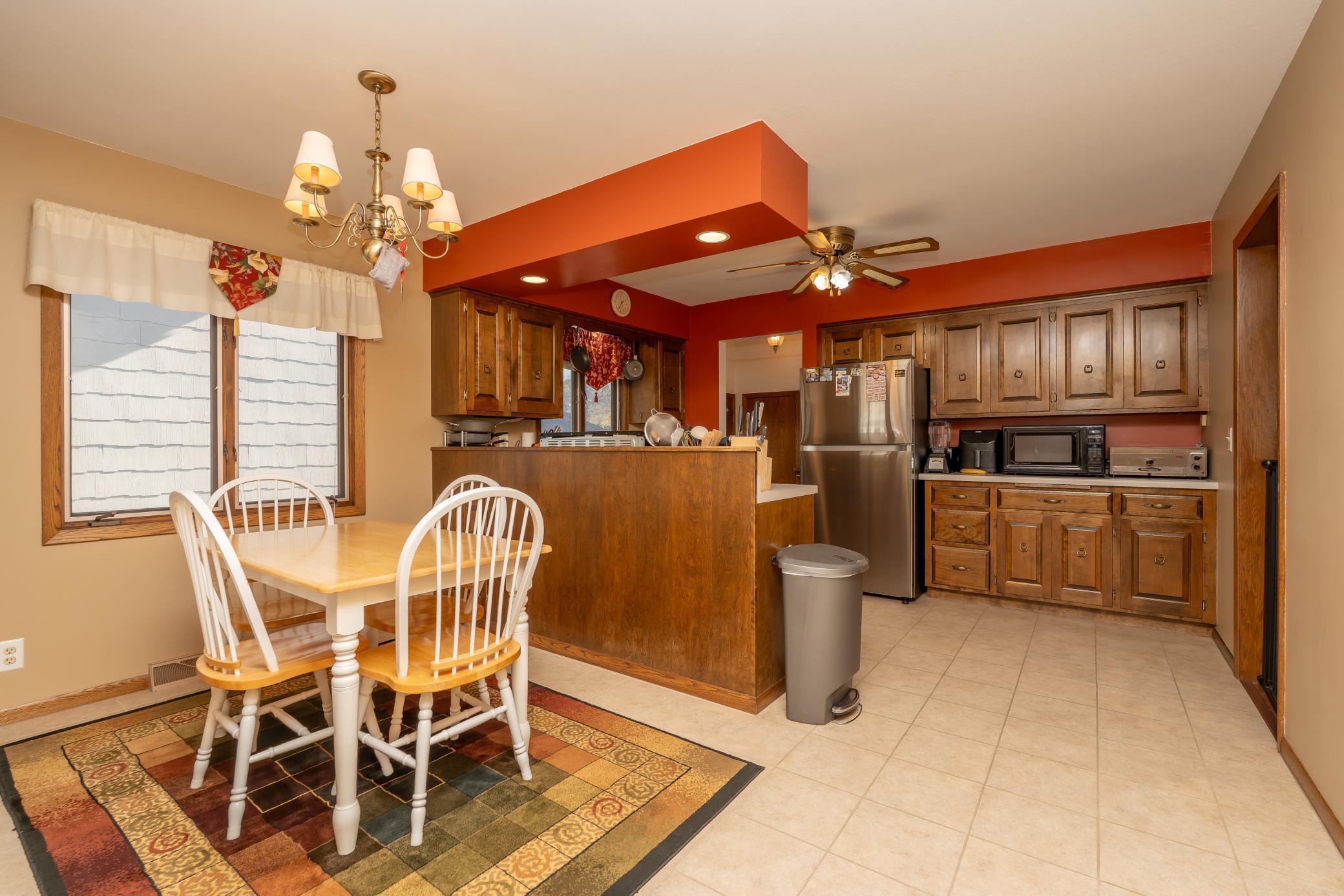 110 1st Street Southwest New Prague, MN 56071 - Photo 10 of 28