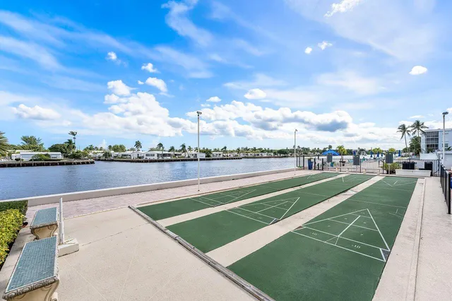 $2,500 | 2004 South Federal Highway, Unit D403, Boynton Beach, FL 33435