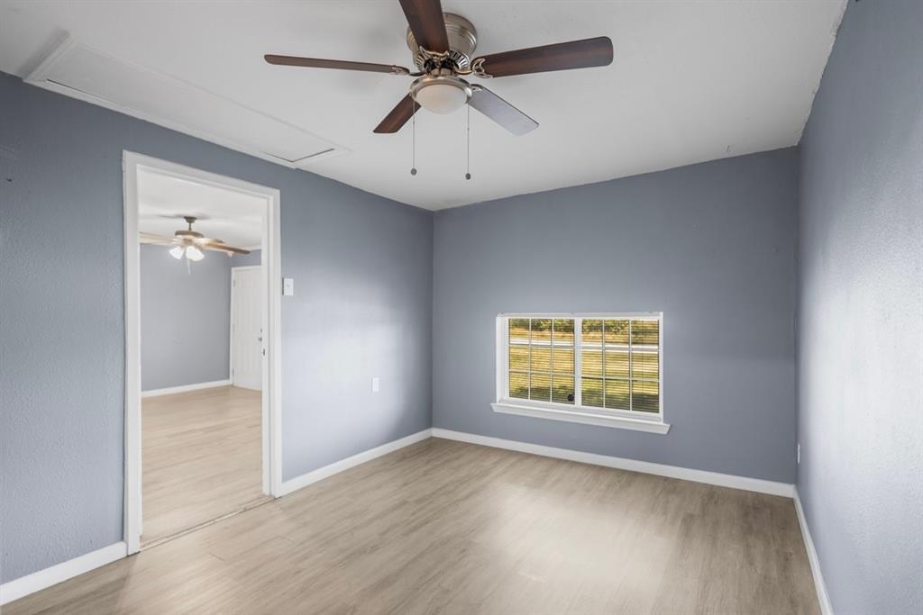 5409 Old Handley Road Fort Worth, TX 76112 - Photo 10 of 36