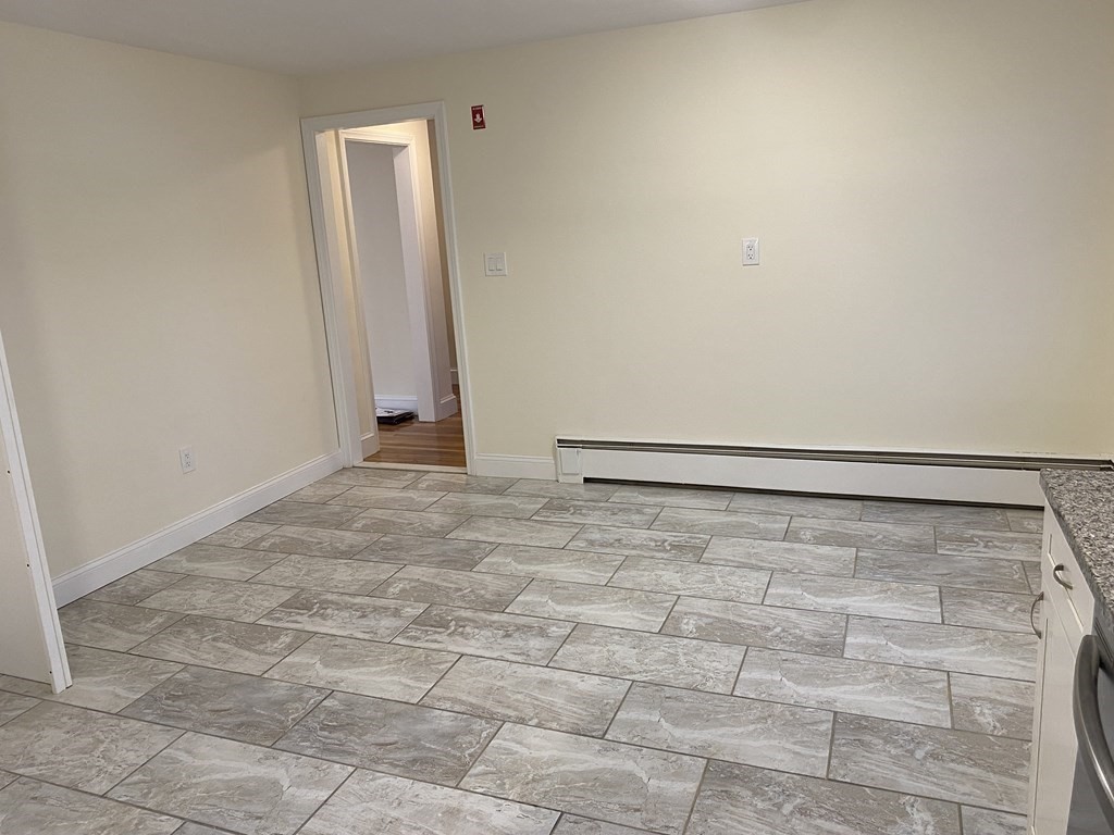 12 Hemenway Road Swampscott, MA 01907 - Photo 9 of 30 Gallery Image 9