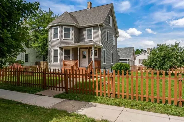$235,000 | 948 Harrison Avenue, Beloit, WI 53511