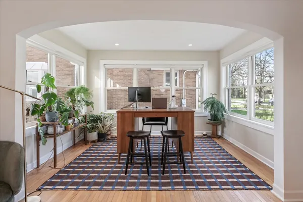 $889,000 | 1233 Glencoe Avenue, Highland Park, IL 60035