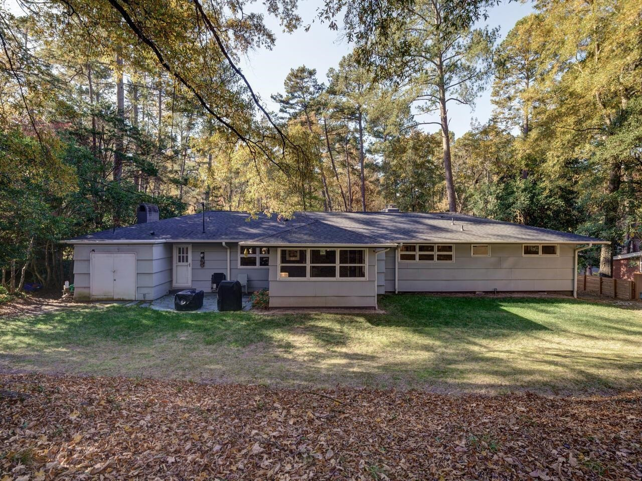 1124 Woodburn Road Durham, NC 27705 - Photo 26 of 31 Plenty of Room for Get Togethers