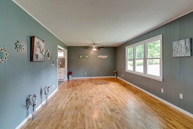 $1,590 | 176 Pine Street, Parsons, TN 38363