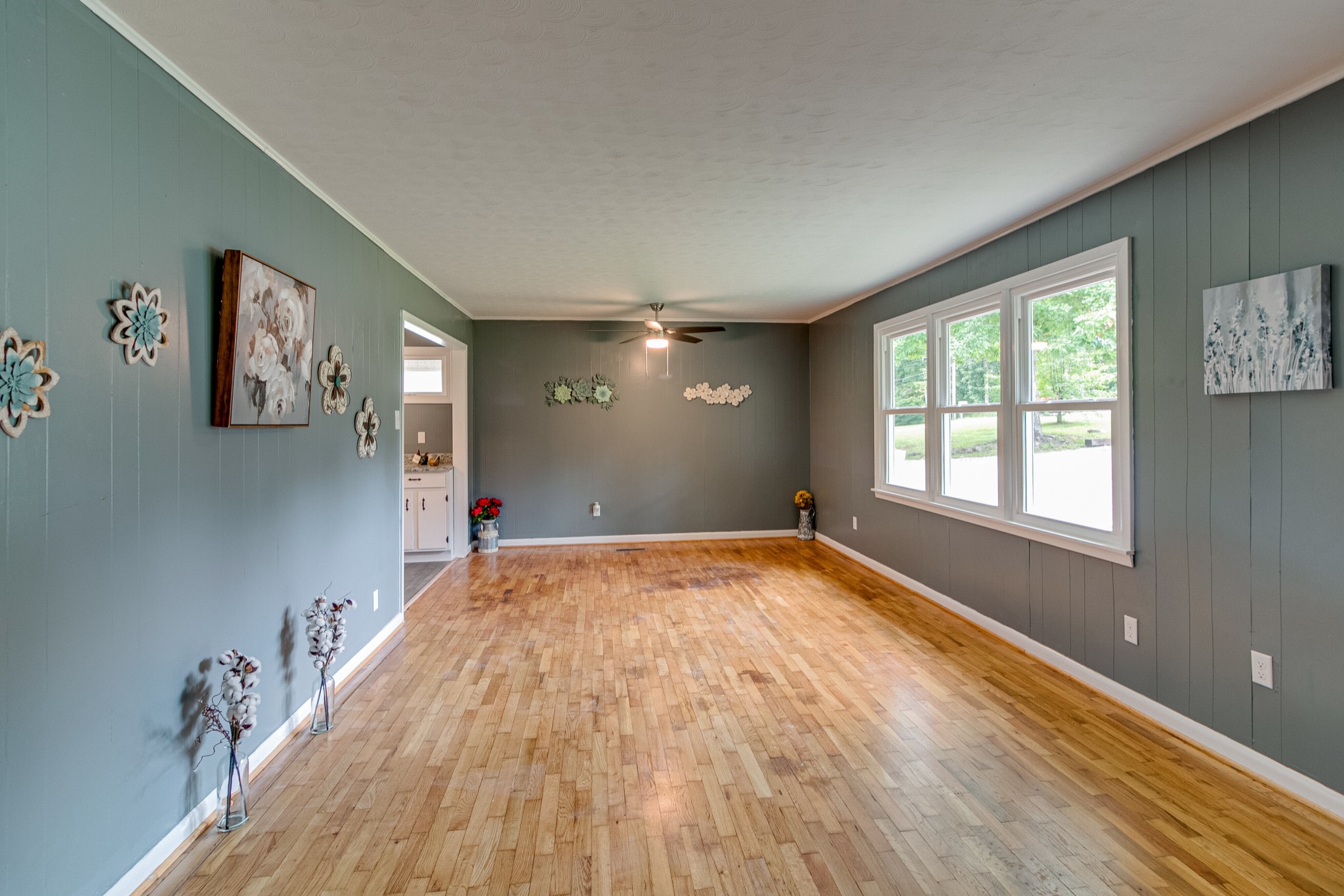 176 Pine Street Parsons, TN 38363 - Photo 11 of 23