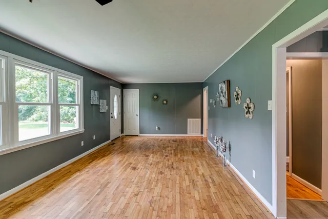 $1,590 | 176 Pine Street, Parsons, TN 38363