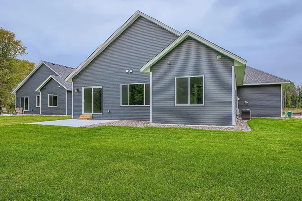 $454,164 | 6363 Goodwin Lane, Wyoming, MN 55092