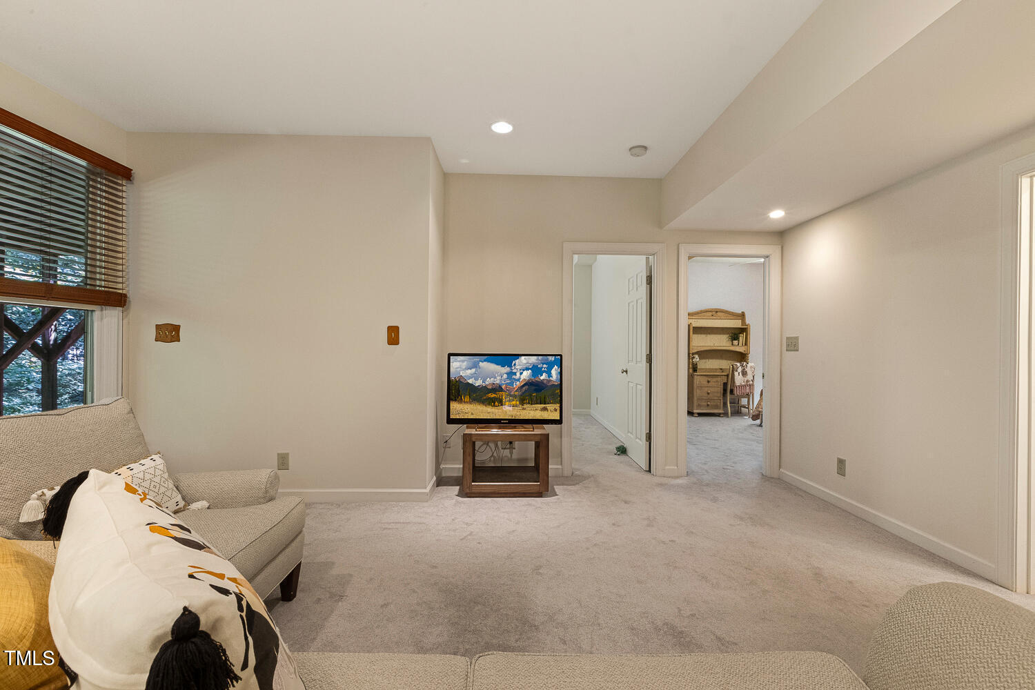 101 Cardiff Place Chapel Hill, NC 27516 - Photo 53 of 82 a view of a livingroom with furniture and a window