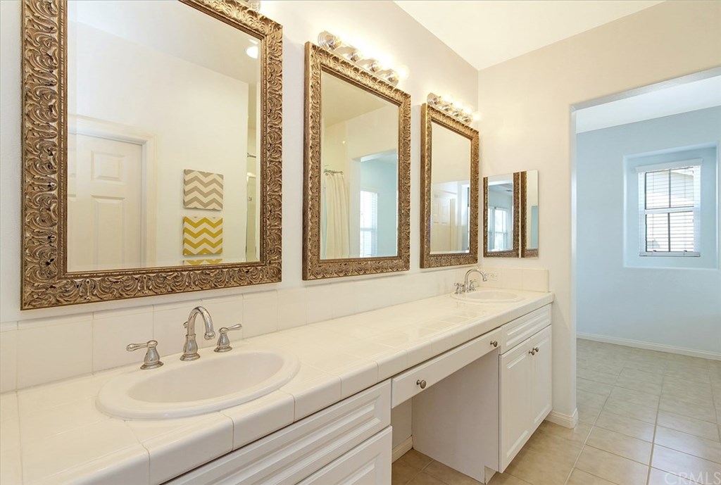 2530 Cornerstone Lane Costa Mesa, CA 92626 - Photo 15 of 28