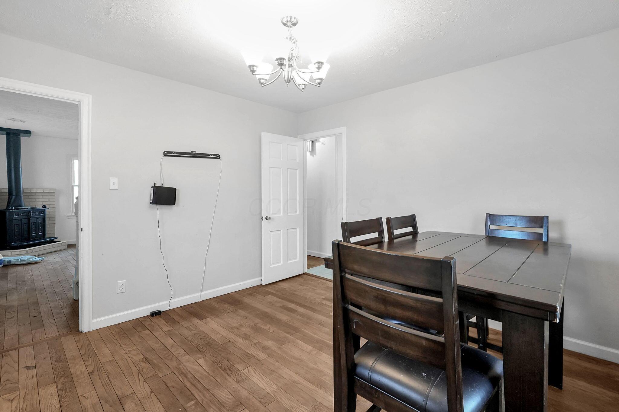 814 Chestershire Road Columbus, OH 43204 - Photo 10 of 51 9-web-or-mls-814-chestershire-rd