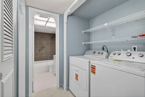 $147,000 | 7770 Tahiti Lane, Unit 102, Lake Worth, FL 33467