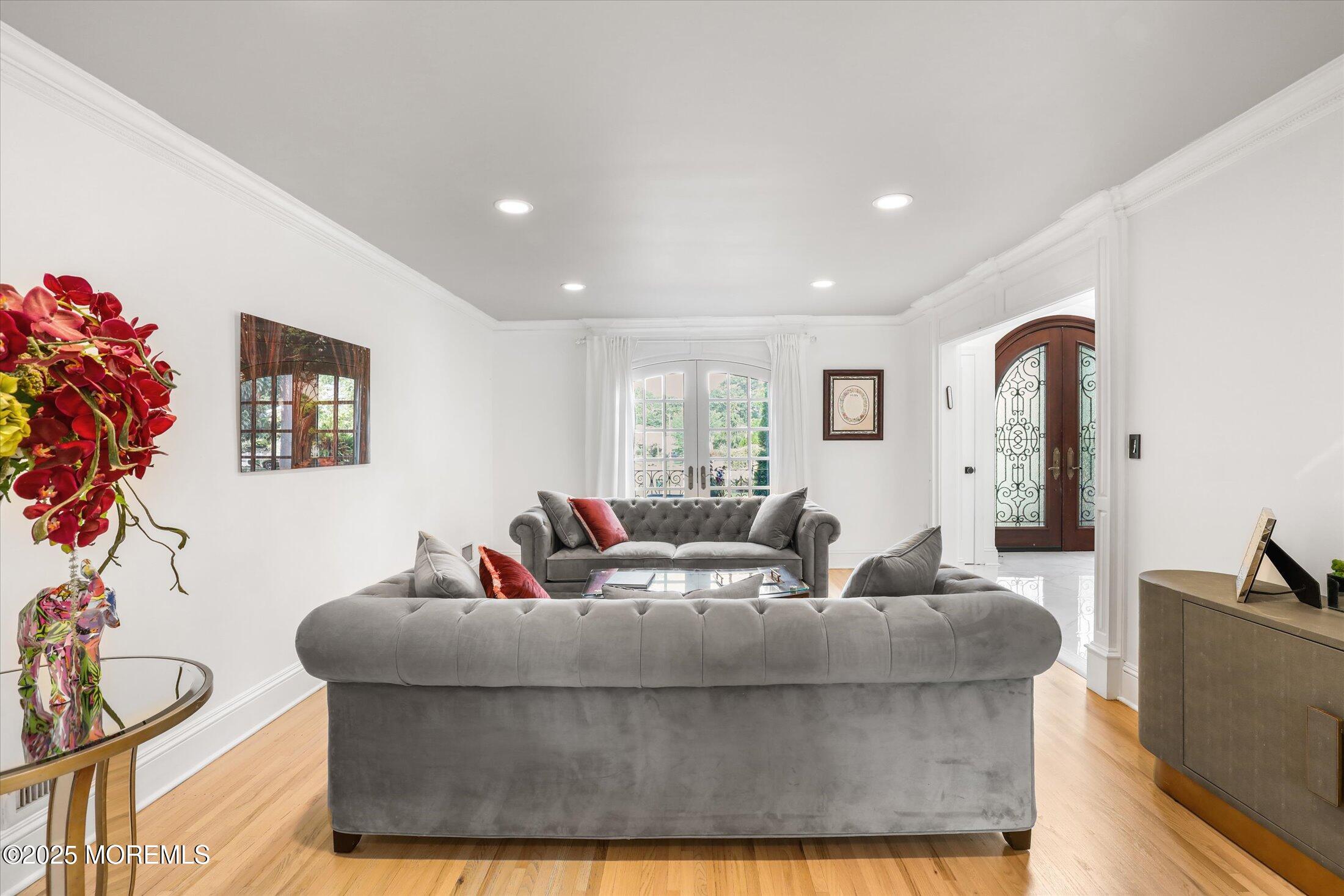 13 Valley Forge Road Eatontown, NJ 07724 - Photo 17 of 74 a living room with furniture and a potted plant