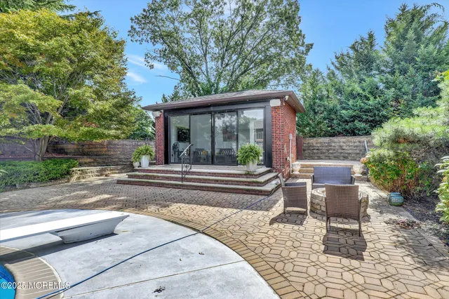 $5,400,000 | 13 Valley Forge Road, Eatontown, NJ 07724