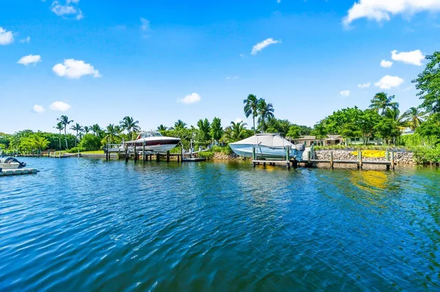 $3,000 | 751 Hummingbird Way, Unit 7, North Palm Beach, FL 33408