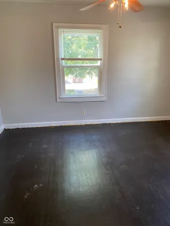 $650 | 856 North Bradley Avenue, Indianapolis, IN 46201