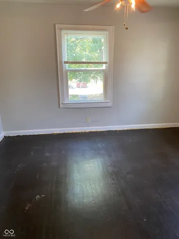 $695 | 856 North Bradley Avenue, Indianapolis, IN 46201