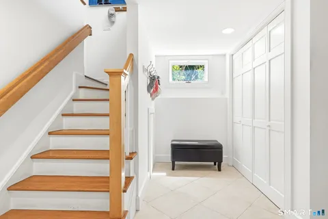$1,075,000 | 149 Old Redding Road, Redding, CT 06896