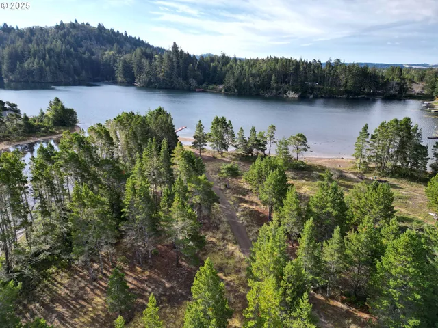 a view of a yard and mountain view