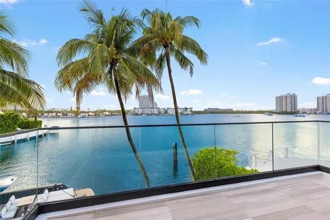 $14,500,000 | 16470 Northeast 30th Avenue, North Miami Beach, FL 33160