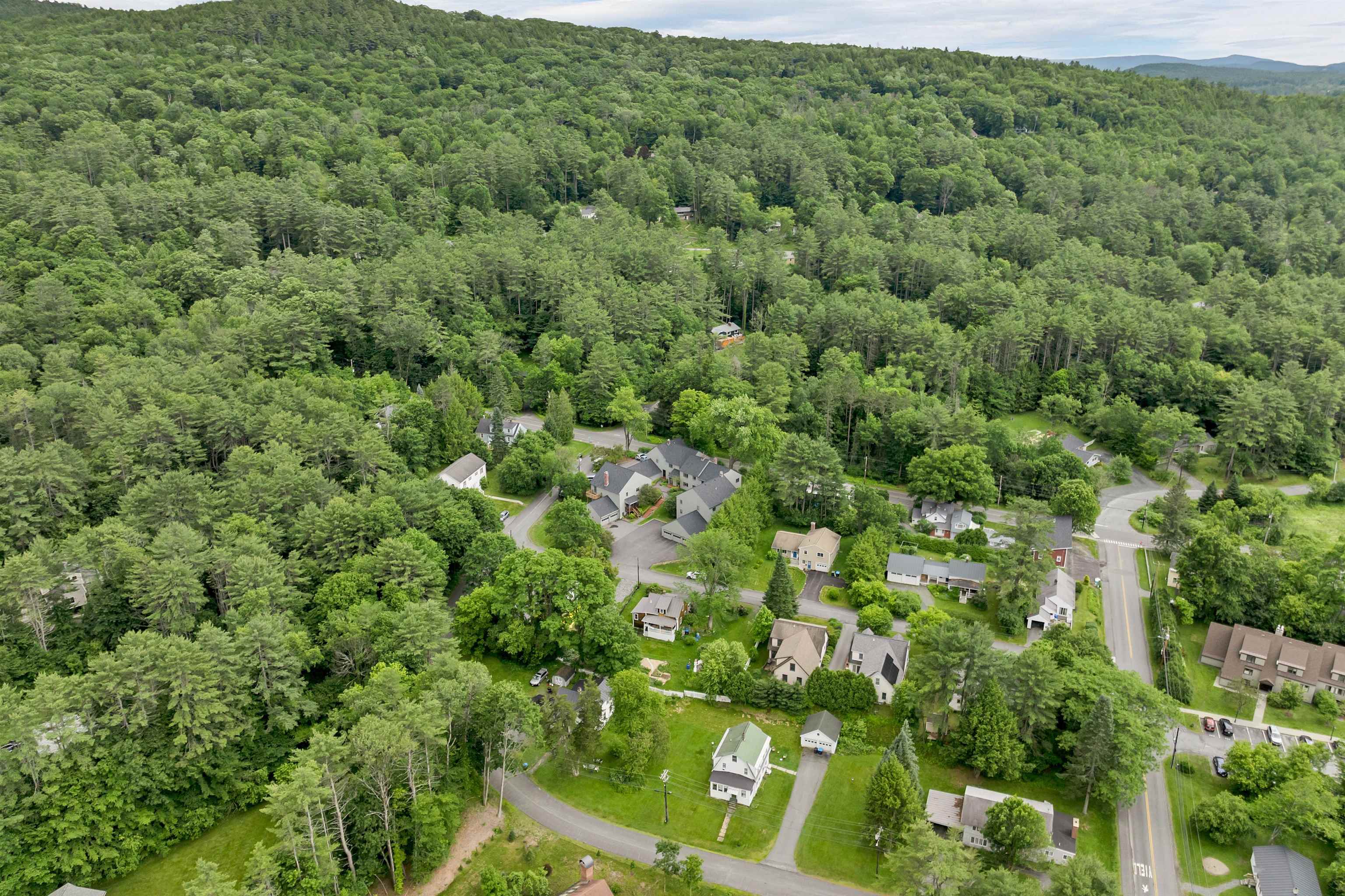 1 Wheelock Wood Hanover, NH 03755 - Photo 35 of 36
