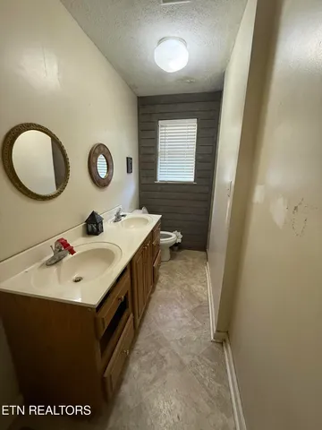 $699,900 | 4651 Schaad Road, Knoxville, TN 37931