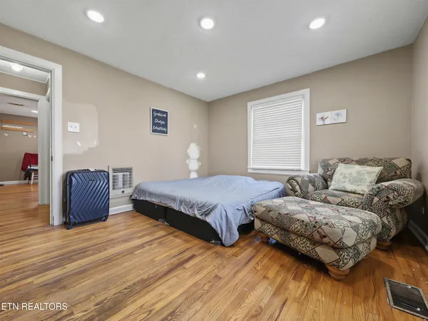 $675,000 | 4651 Schaad Road, Knoxville, TN 37931