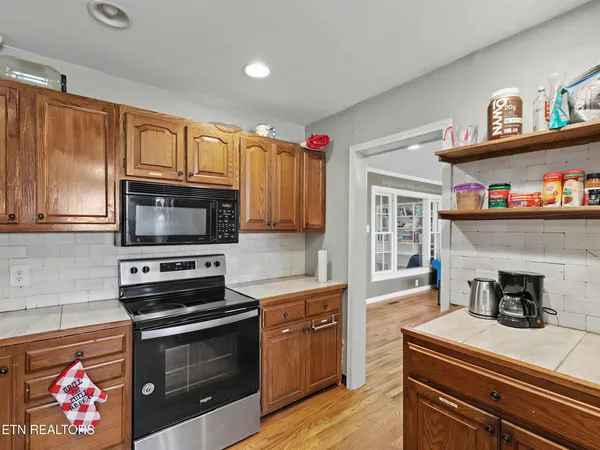 $675,000 | 4651 Schaad Road, Knoxville, TN 37931