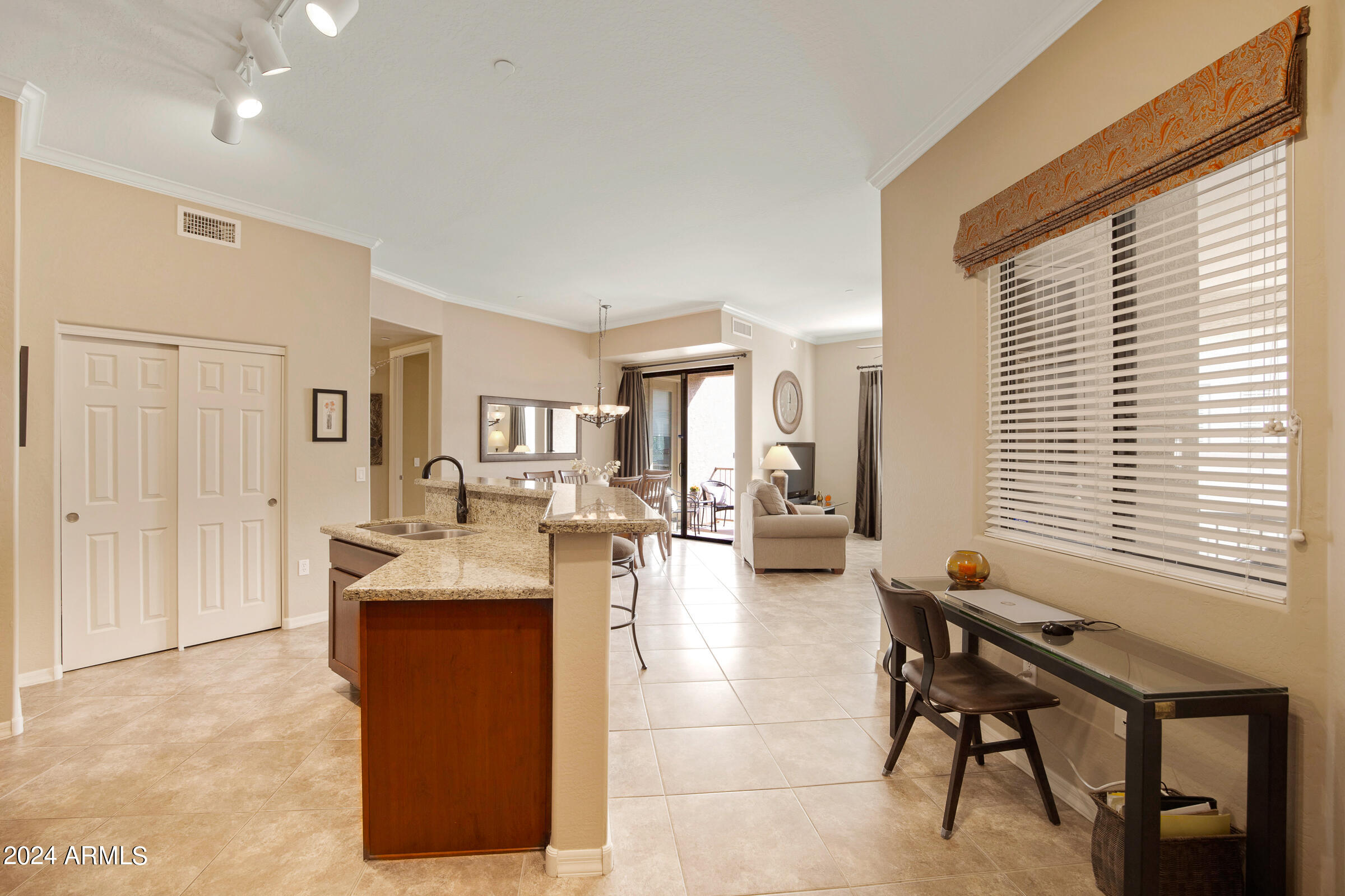 3330 South Gilbert Road, Unit 2028 Chandler, AZ 85286 - Photo 9 of 31 3330 S Gilbert Rd #2028-13