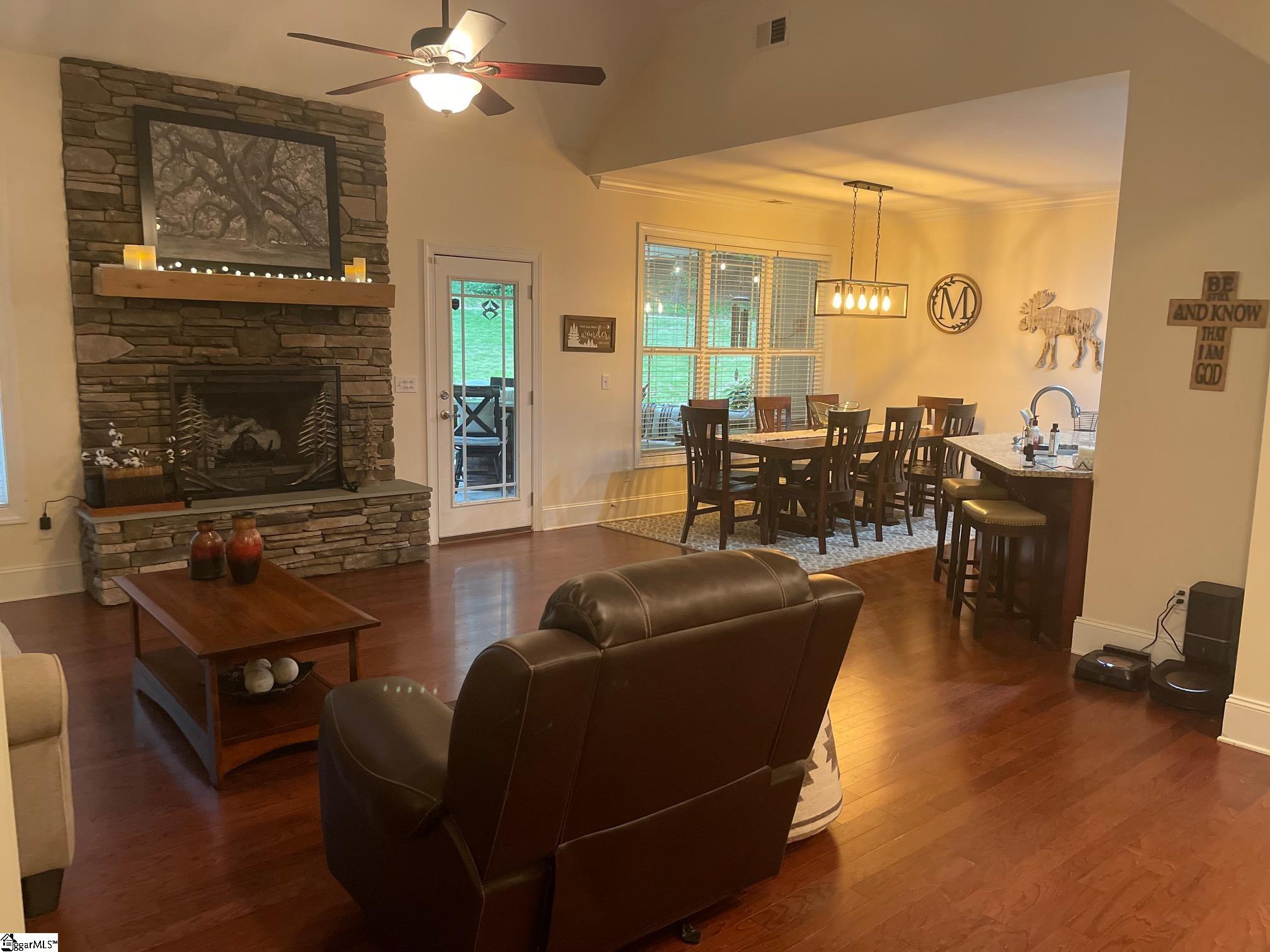 308 McKittrick Bridge Road Fountain Inn, SC 29644 - Photo 10 of 36