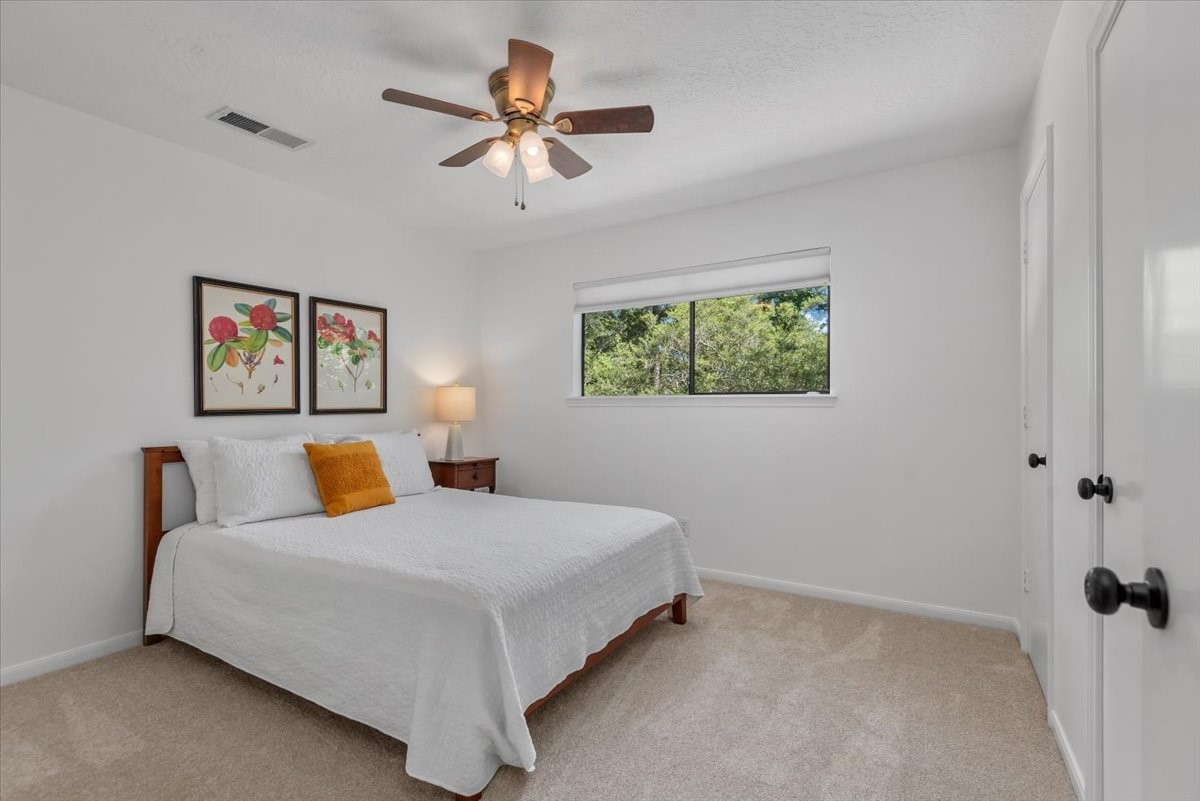10 Cape Chestnut Drive Spring, TX 77381 - Photo 29 of 39