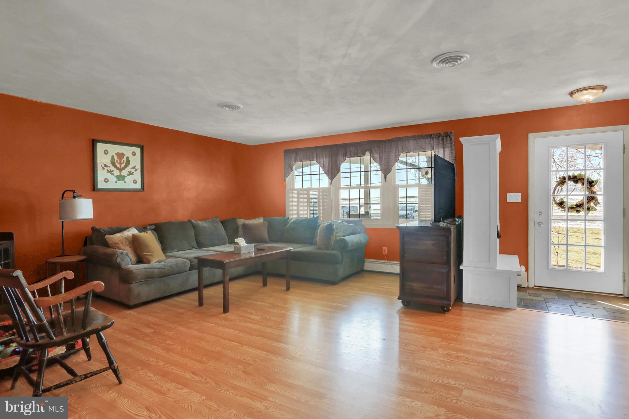 695 Old Rte 30 Orrtanna, PA 17353 - Photo 8 of 56 Gallery Image 8