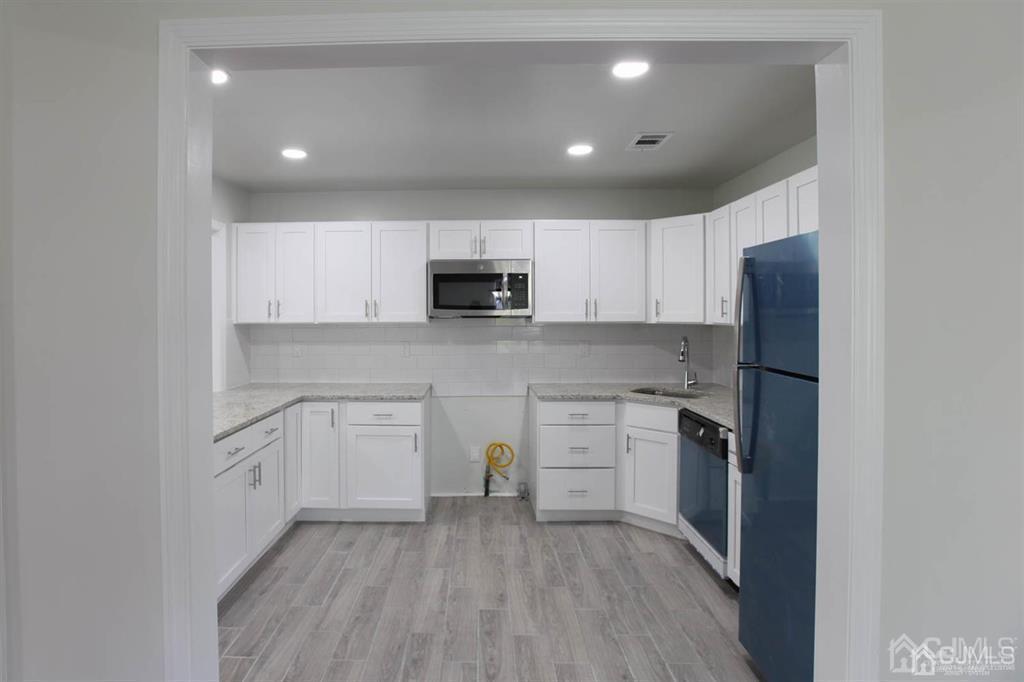 3701 Hana Road Edison, NJ 08817 - Photo 2 of 18