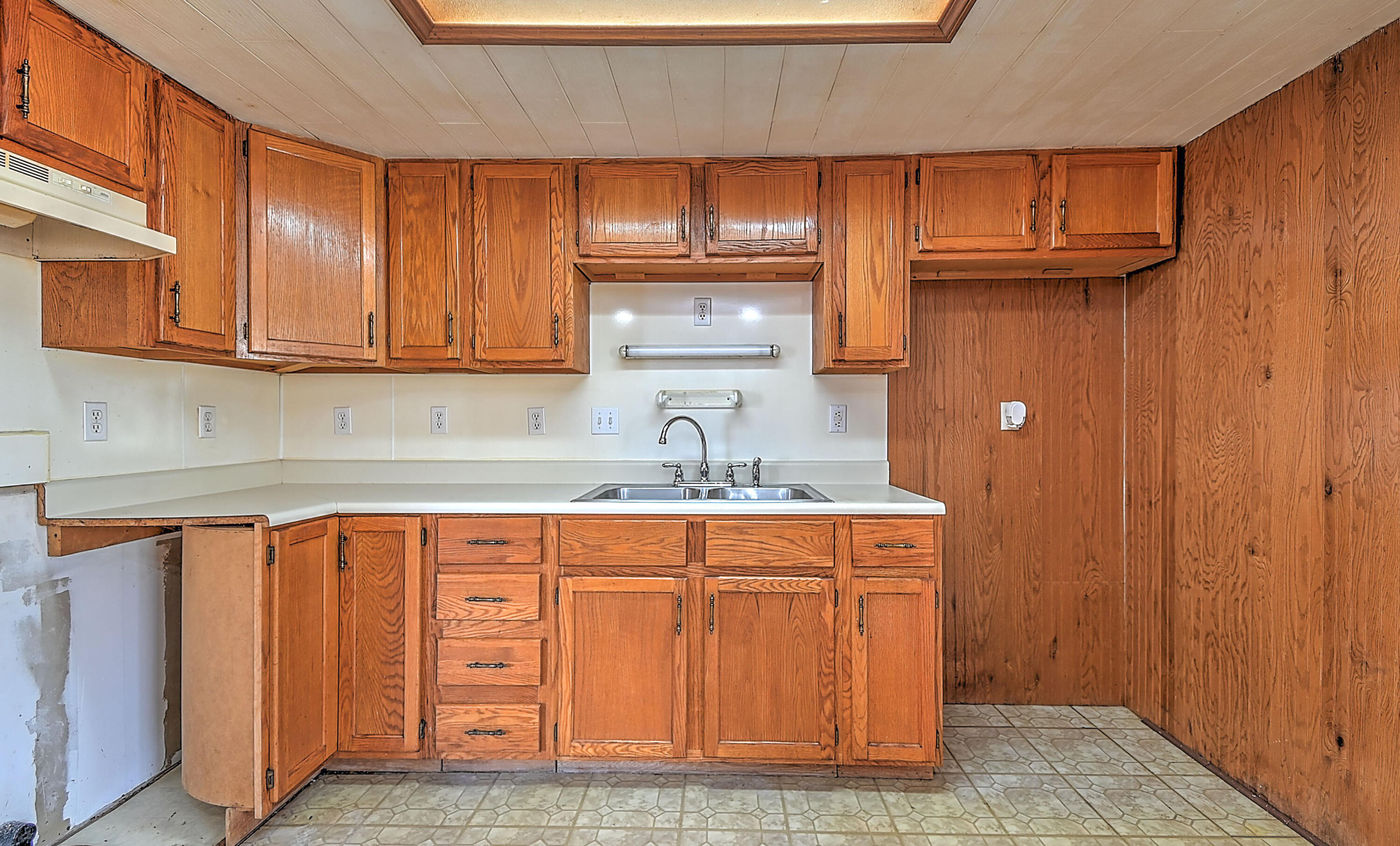 633 Poplar Grove Road Kingsport, TN 37664 - Photo 44 of 58 poplar Coates-12