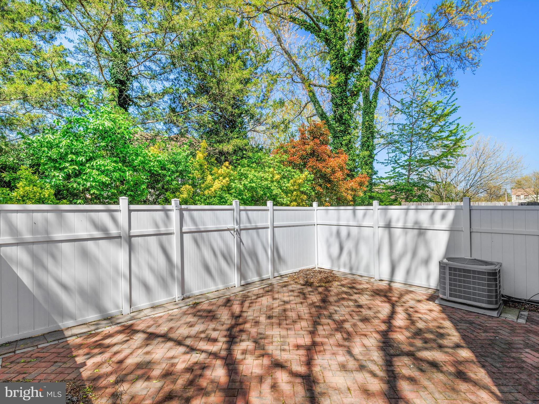 8366 Imperial Drive, Unit 2A Laurel, MD 20708 - Photo 23 of 27 a view of a fence