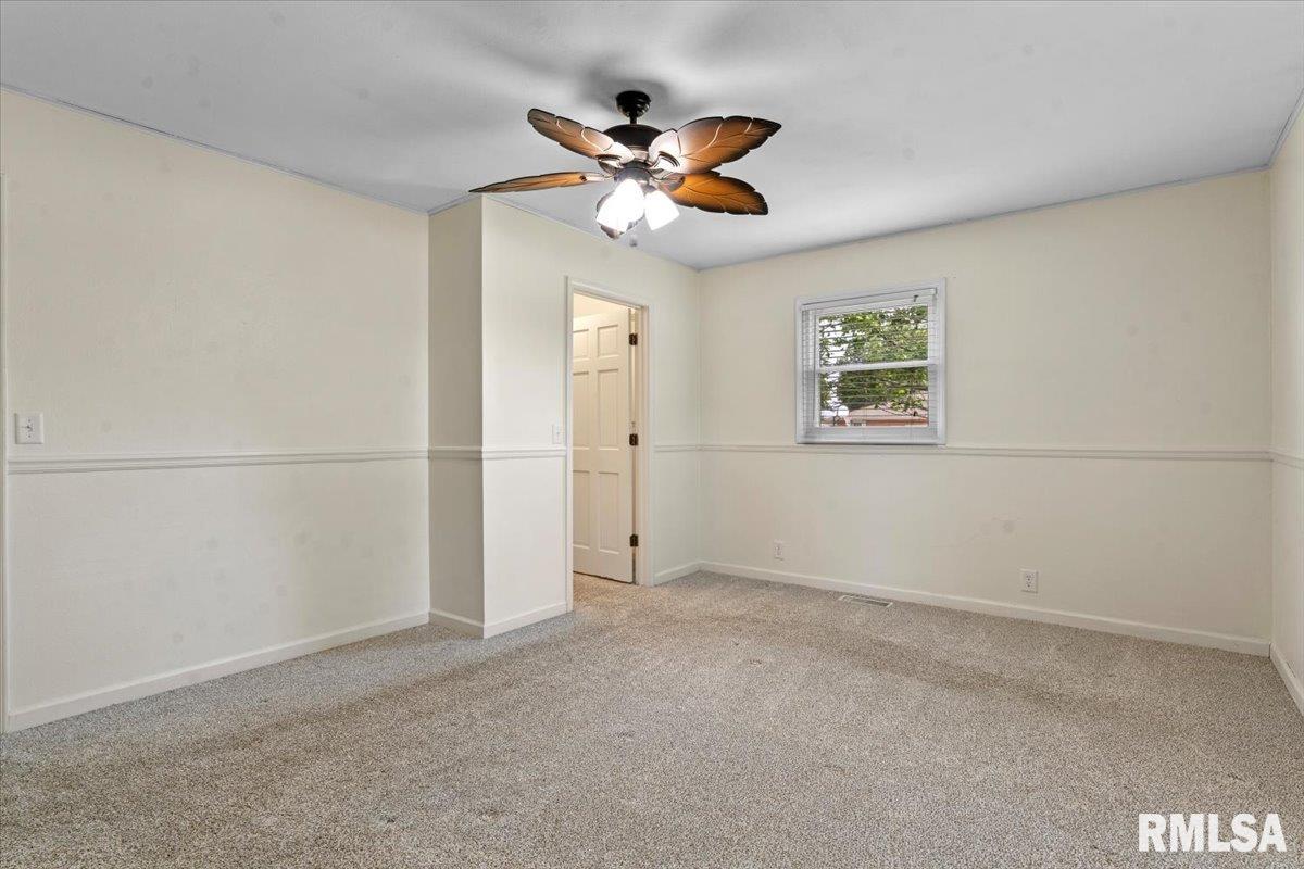 26 Wind Cave Drive Springfield, IL 62712 - Photo 16 of 37