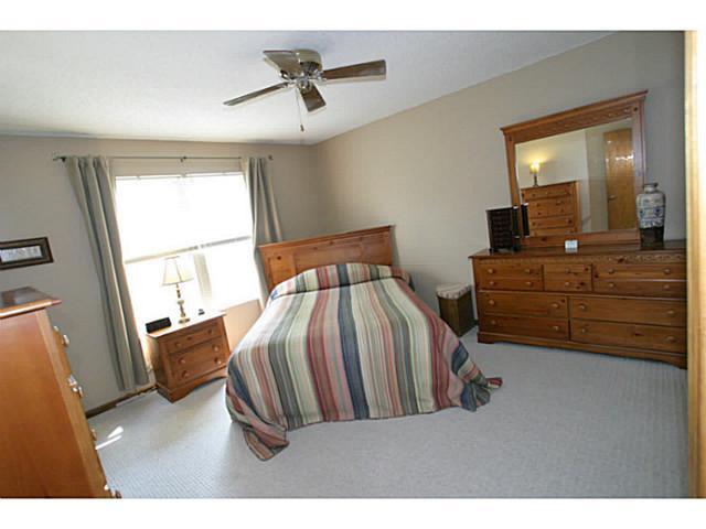 906 Hines Road Columbus, OH 43230 - Photo 8 of 15