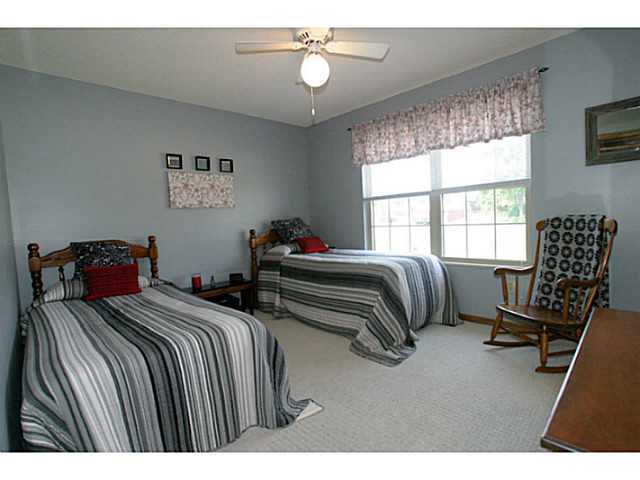 906 Hines Road Columbus, OH 43230 - Photo 9 of 15