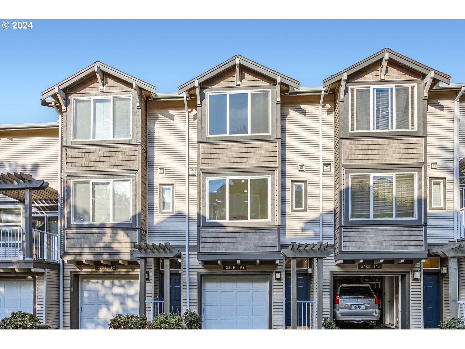 13850 Southwest Scholls Ferry Road, Unit 103 Beaverton, OR 97007 - Photo 1 of 27 Gallery Image 1