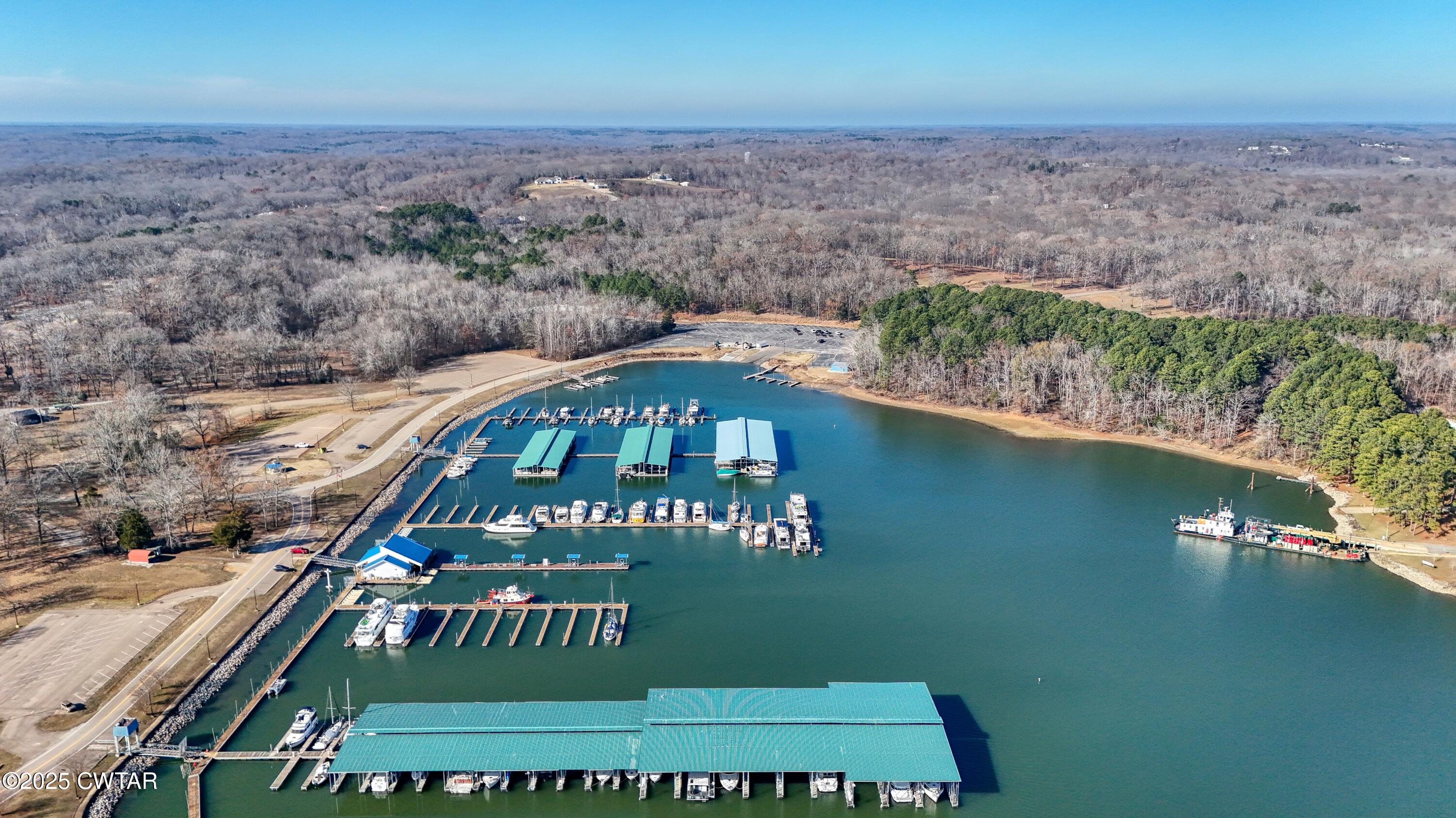 315 Coast Guard Road Buchanan, TN 38222 - Photo 7 of 41 DJI_20251209121158_0178_D