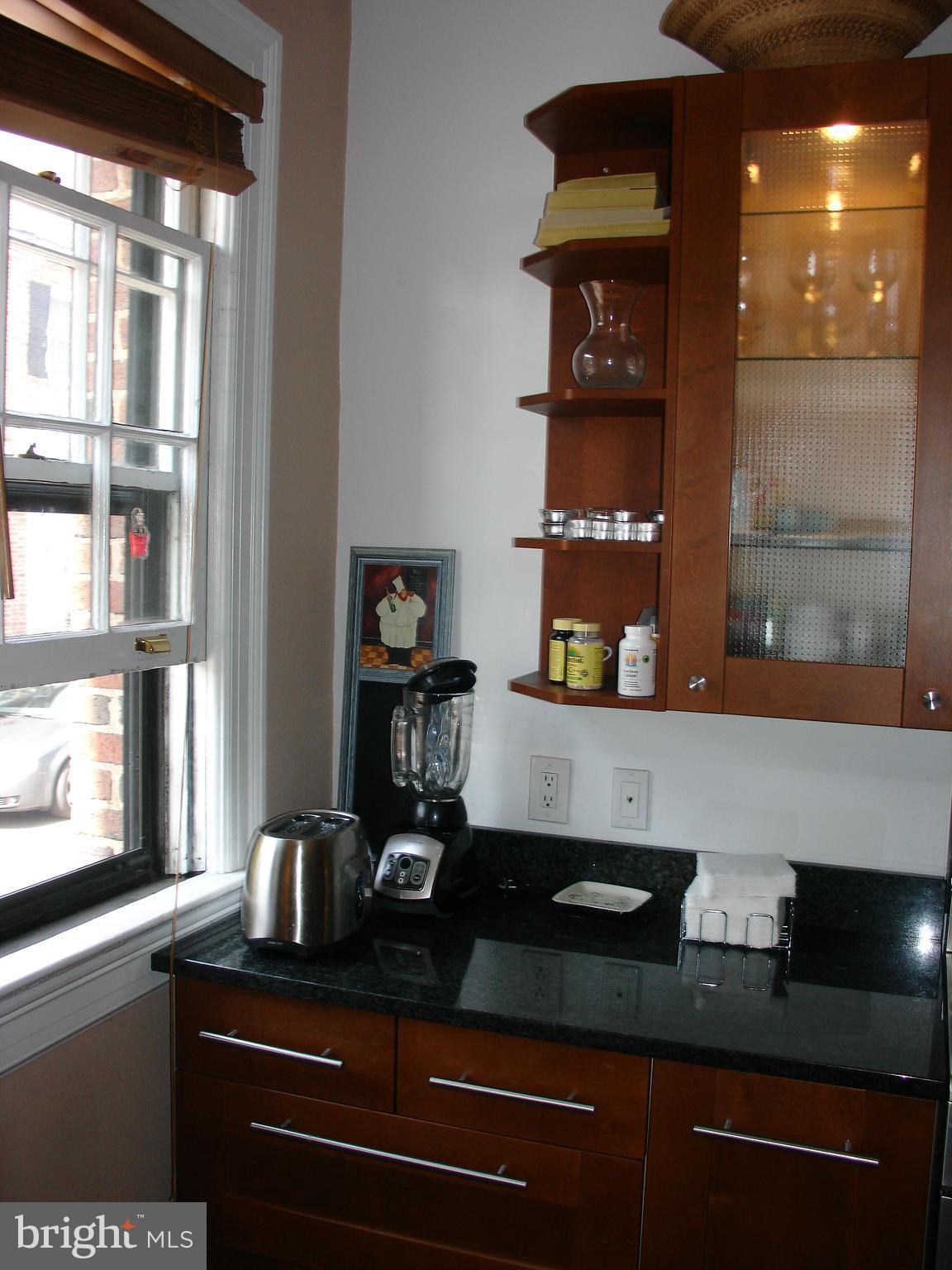 3120 R Street Northwest, Unit 104 Washington, DC 20007 - Photo 3 of 6 Interior (General)