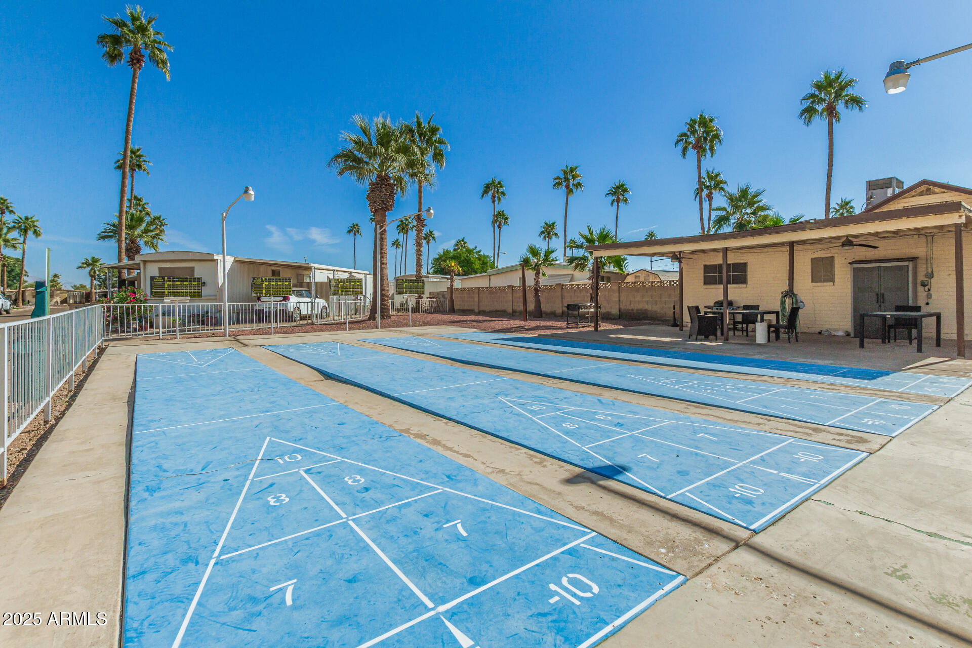 16225 North Cave Creek Road, Unit 1 Phoenix, AZ 85032 - Photo 27 of 33 a living room with furniture and a potted plant