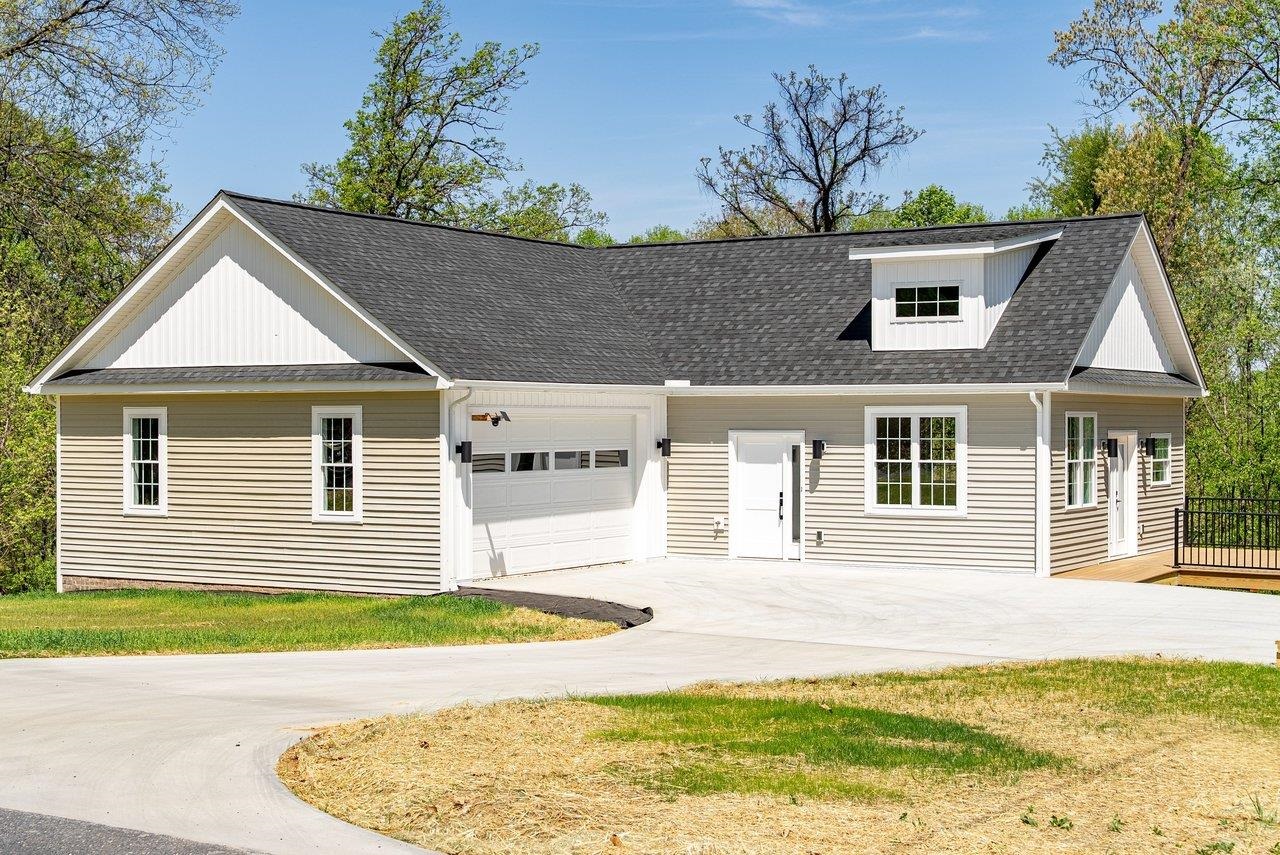 1378 Melrose Road Harrisonburg, VA 22802 - Photo 1 of 75 Gallery Image 1