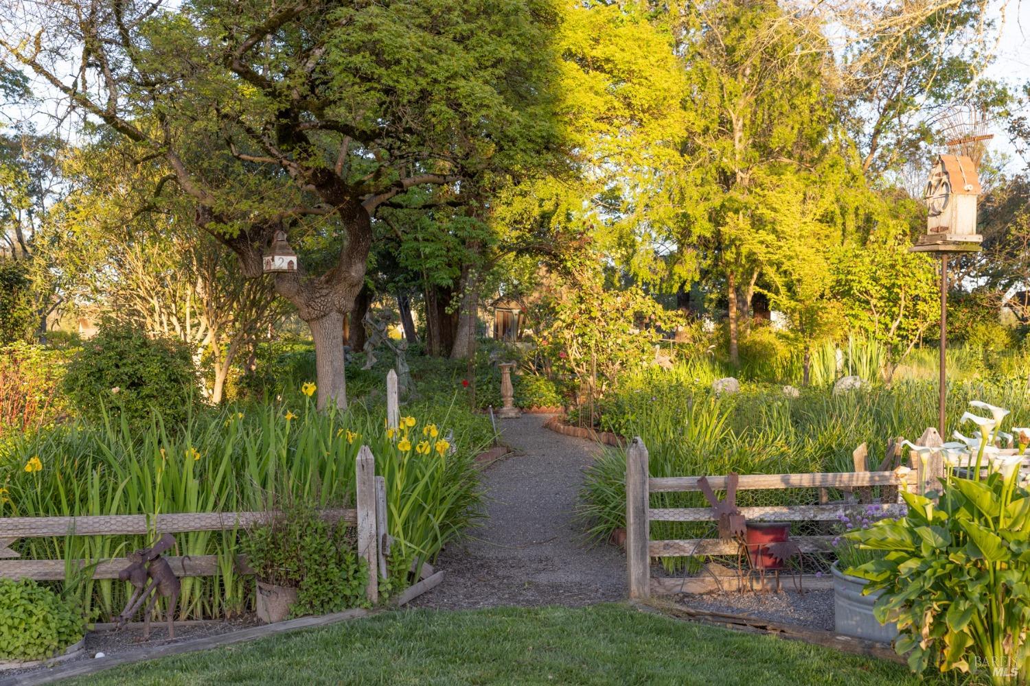 2875 Woolsey Road Windsor, CA 95492 - Photo 39 of 59