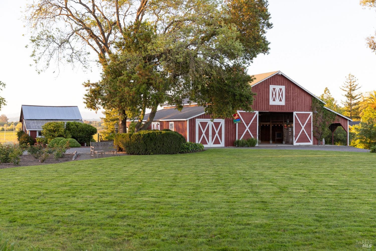 2875 Woolsey Road Windsor, CA 95492 - Photo 41 of 59