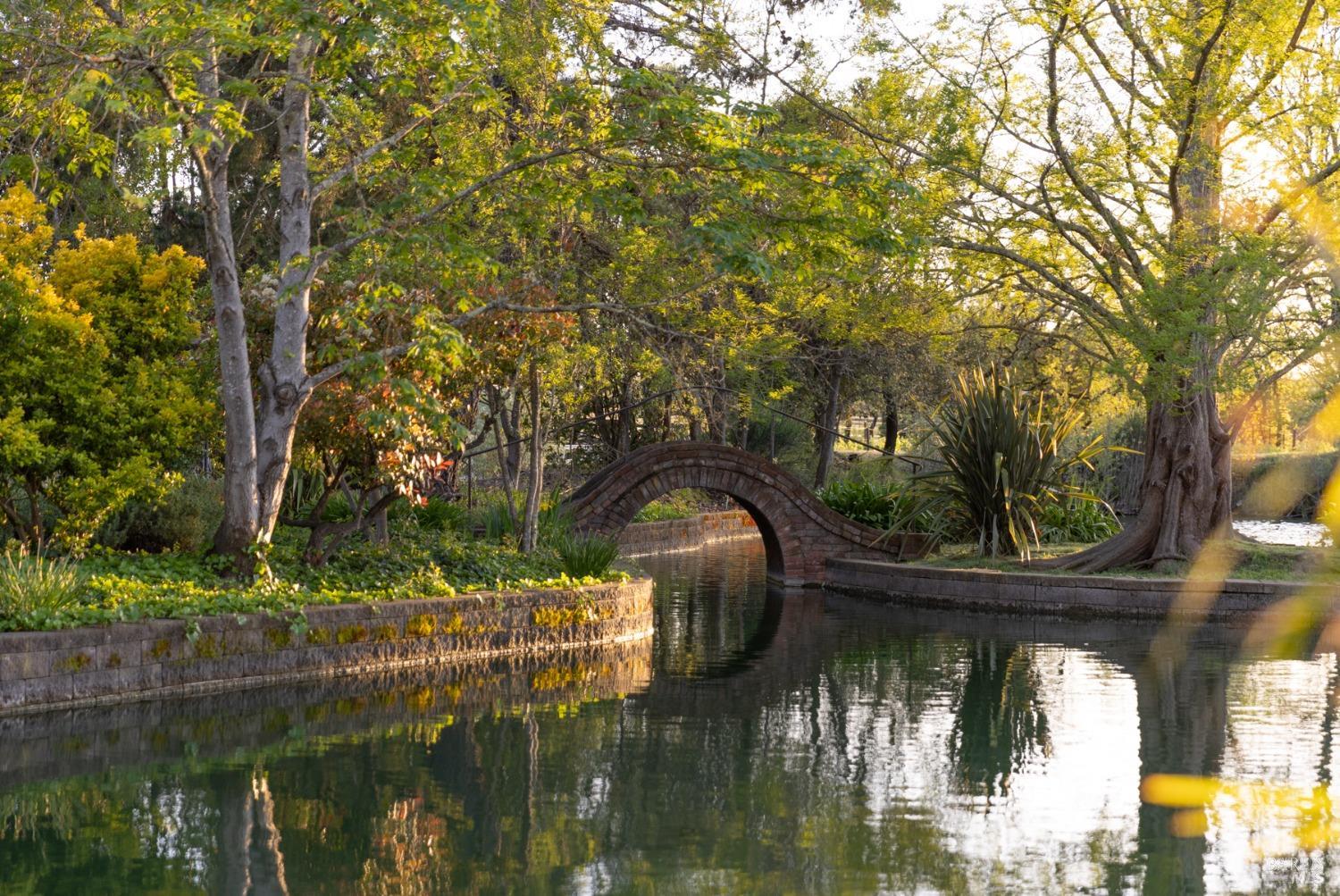 2875 Woolsey Road Windsor, CA 95492 - Photo 8 of 59