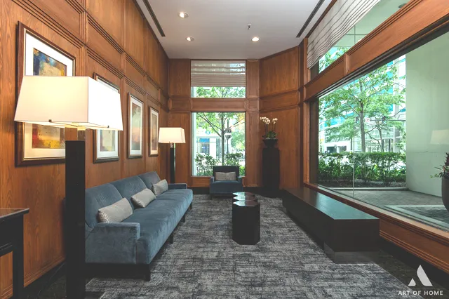 $4,075 | 400 East Ohio Street, Unit 2302, Chicago, IL 60611