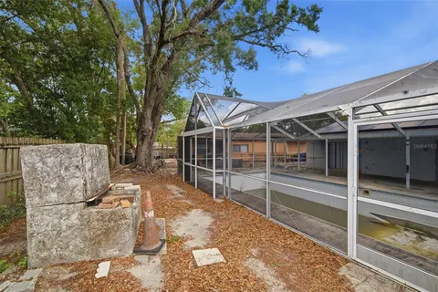 $240,000 | 4449 Tarpon Drive, Tampa, FL 33617